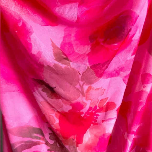 Pink Midi Dress with Floral Pattern Size S. - Picture 3 of 4